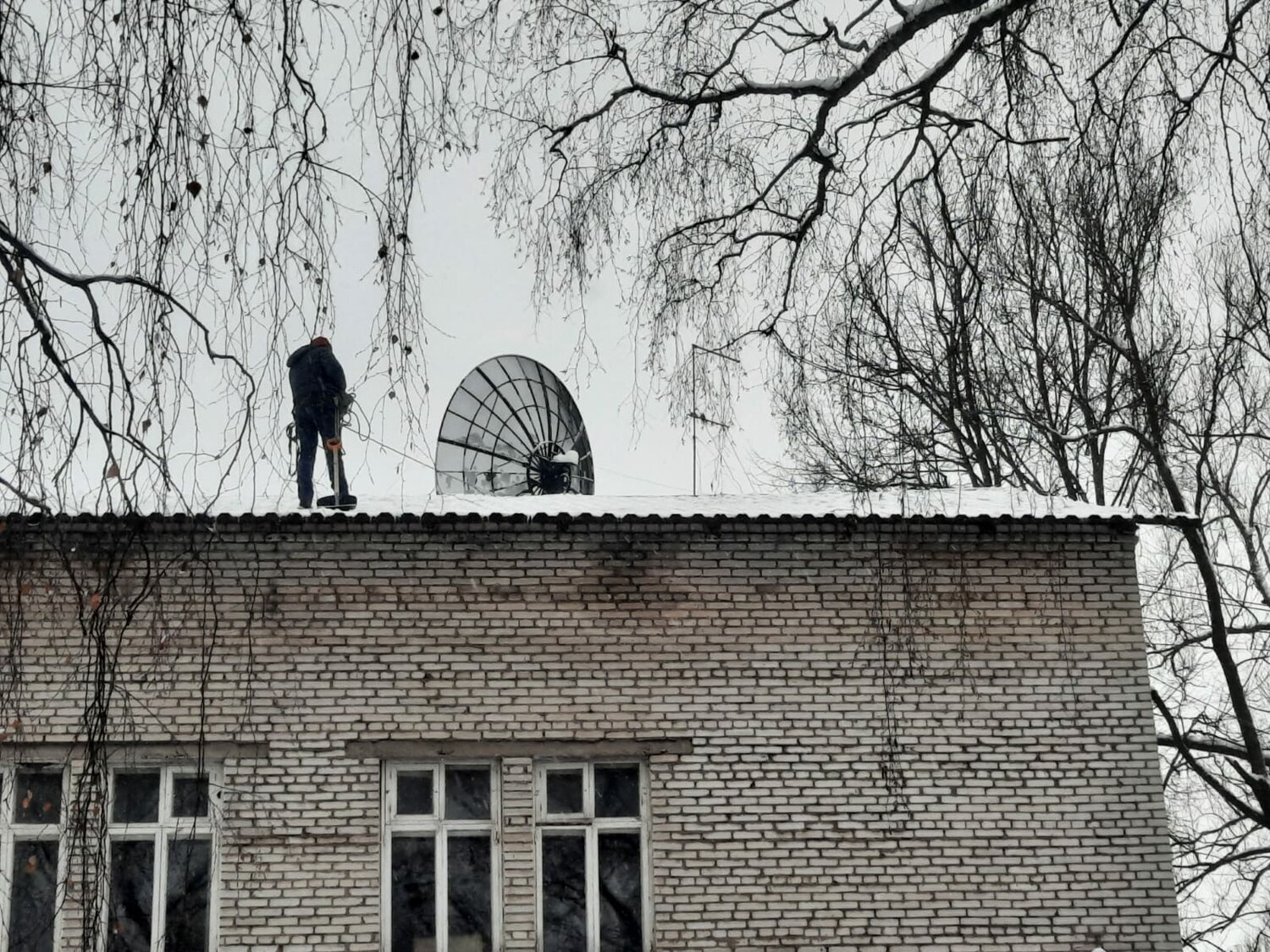 здание, трехэтажное здание, с крыши, жилой дом, уссурийская астрофизическая обсерватория