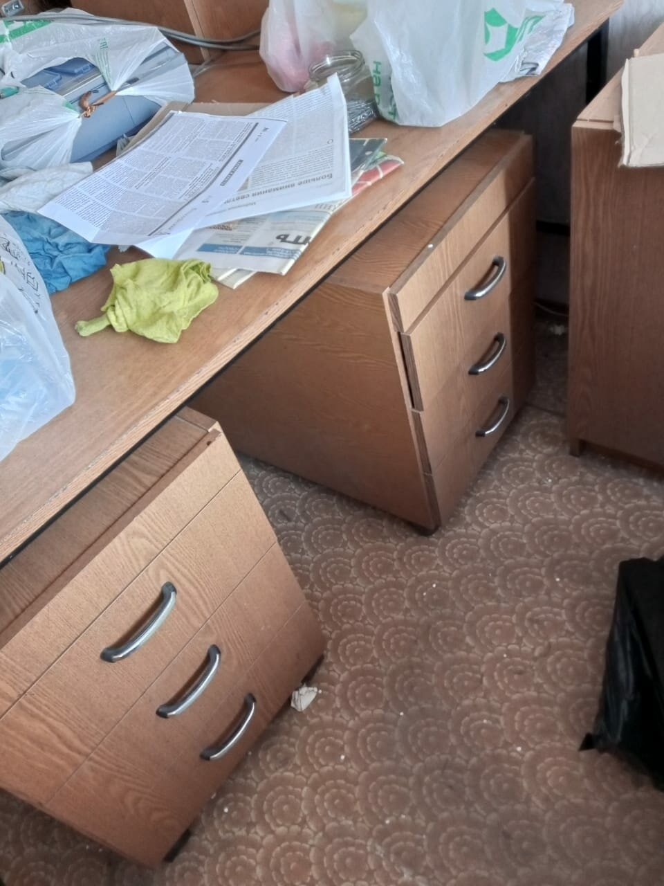 мебель офисная, тумба офисная, мебель для офиса, тумба для офиса, стол офисный с тумбой