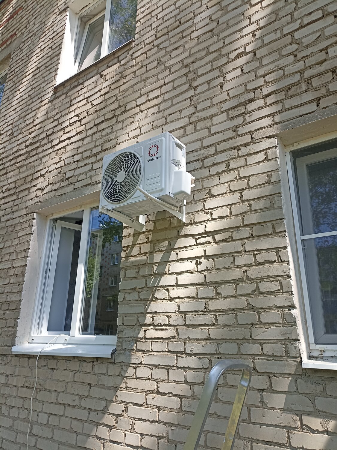 кондиционер наружный блок, кондиционер наружный блок newtek, установка кондиционера, кондиционер внешний блок, кондиционер