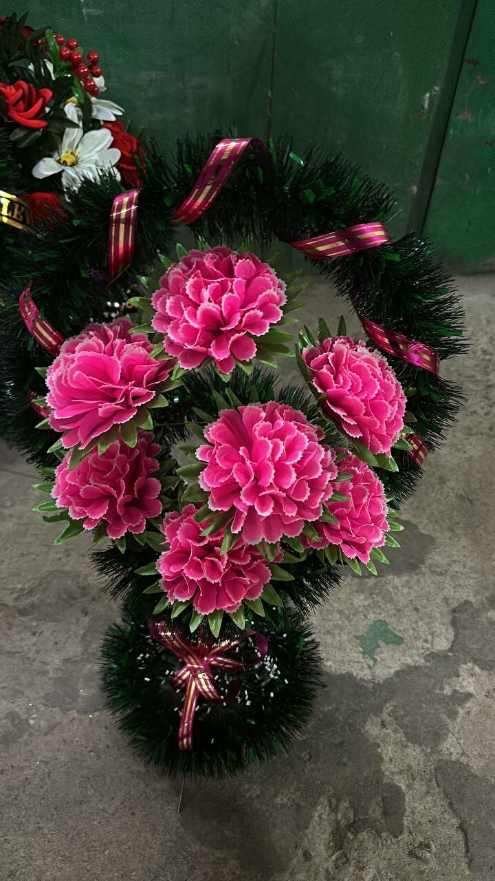 похоронные венки, ритуальные венки, траурные венки, венки ритуальные воронеж, арника ритуальные венки