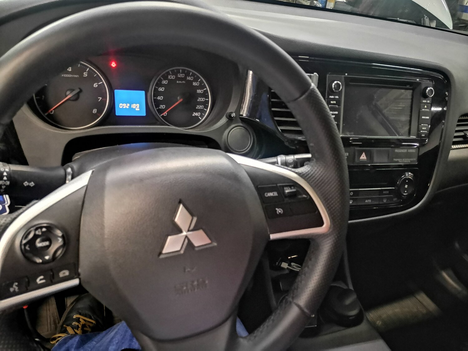 руль митсубиси аутлендер 3, руль мицубиси аутлендер 3, руль outlander 3, руль mitsubishi outlander 3, руль аутлендер 2013
