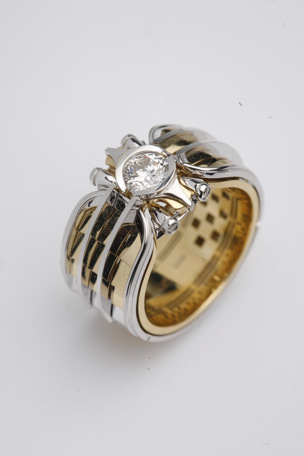 эстет мужские перстни с бриллиантами, печатка с бриллиантом, мужской перстень 750 пробы с бриллиантом, колец, кольца ювелирные изделия