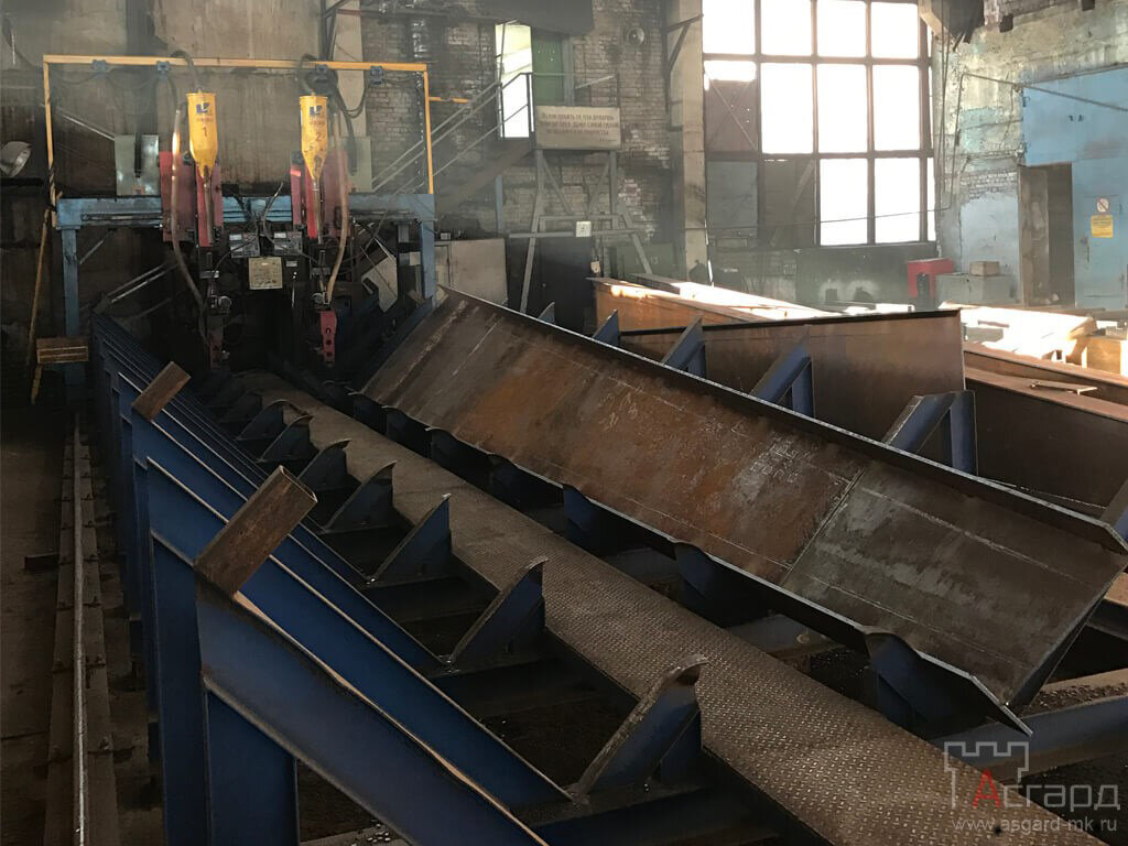 завод сварной балки, металлоконструкции, производство, цех металлоконструкций, тележечный конвейер