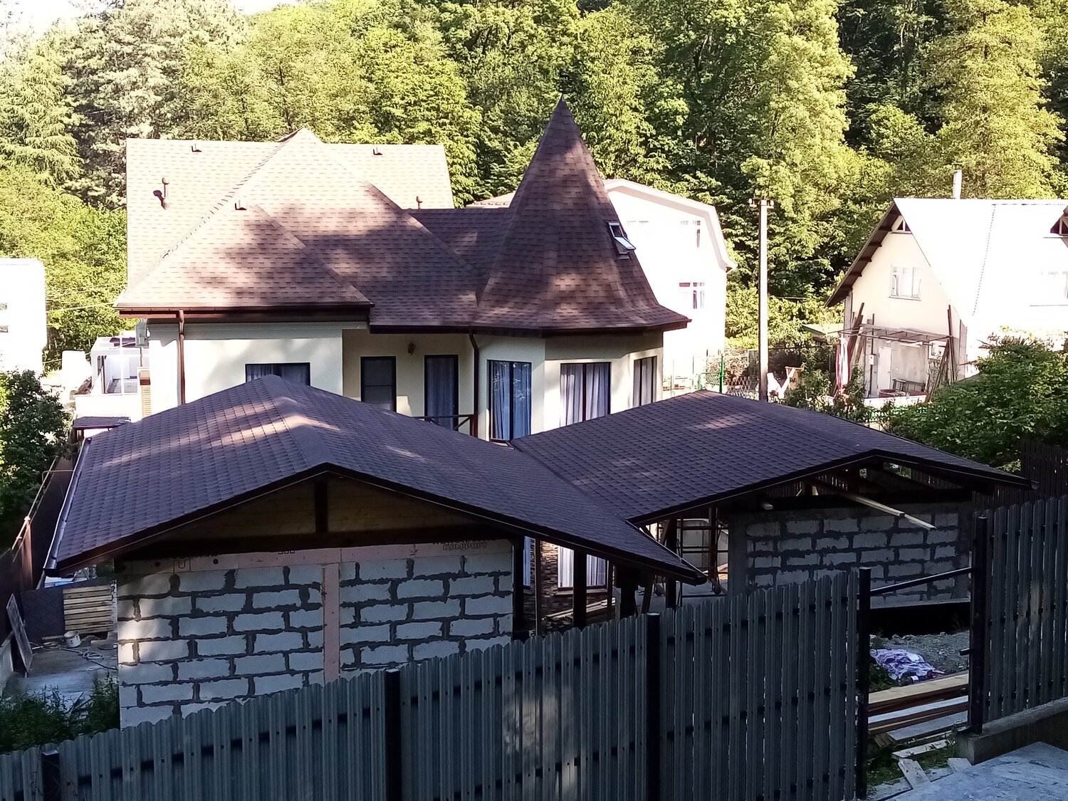 деревня холлокё венгрия, загородный дом, гибкая черепица katepal mansion new, дом, коттедж