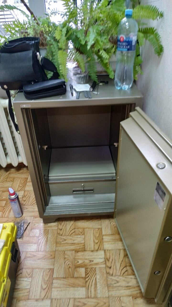 шкаф-тумба на балкон, мебель, на балконе, тумбочка на балкон с верхними полками, шкаф