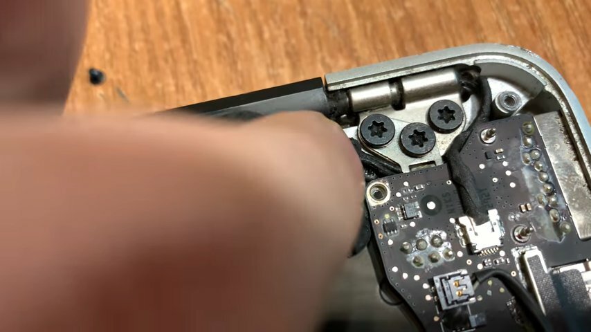 Замена батареи Macbook