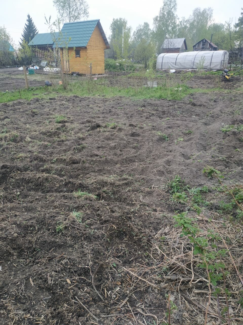 участок, земельный участок, в деревне, снт «родник-2011», дача
