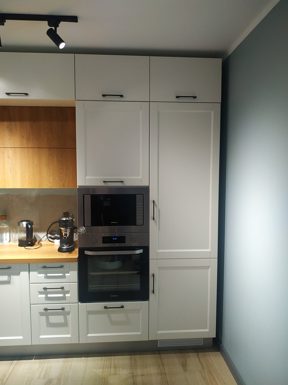 кухня, дизайн кухни, кухня икеа под потолок, kitchen cabinet, белая кухня эггер