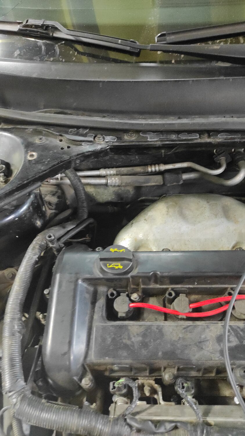 прокладка клапанной крышки mondeo 2006, патрубок клапанной крышки опель астра 2008 года, ford focus zetec 1.8, клапанная крышка, замена свечей форд мондео