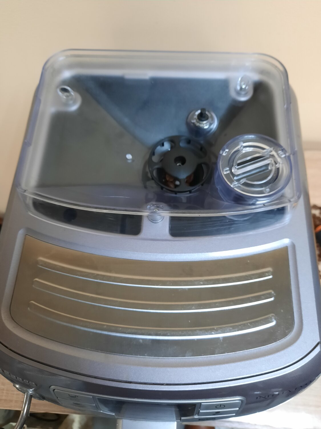 кофемашина krups ea8250 compact espresseria, кофемашина krups ea8250, бытовая техника, техника, krups roma black ea810870