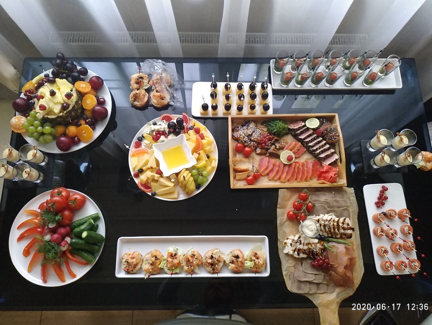 японская кухня калининград, банкетное сет меню, еда, фуршетный сет, фьюжн фуд