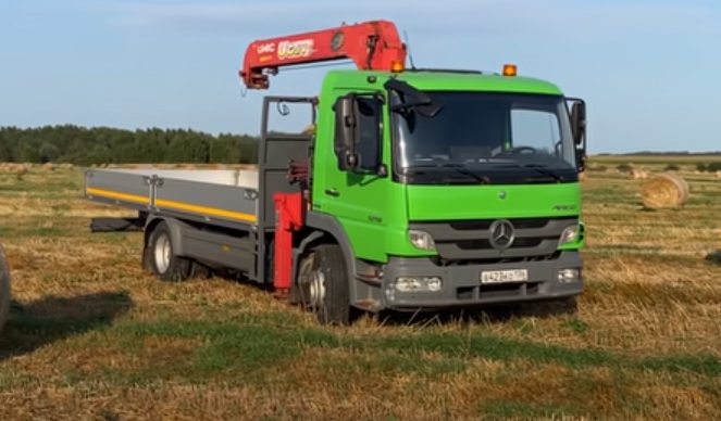 мерседес бенц актрос с манипулятором, эвакуатор mercedes atego, mercedes atego 1518 с кму, mitsubishi fuso манипулятор 5т, volvo fe240 кму