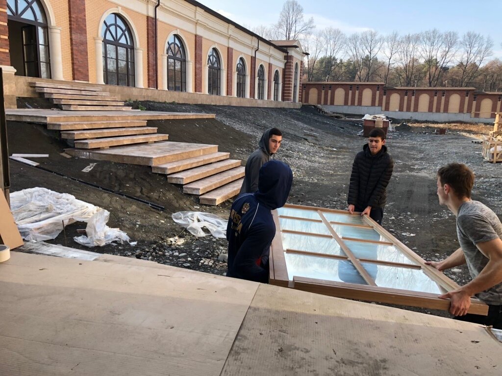 фонтан лягушки кисловодск, здание, храм александра невского в волгограде убийство, город курорт кисловодск, строительство