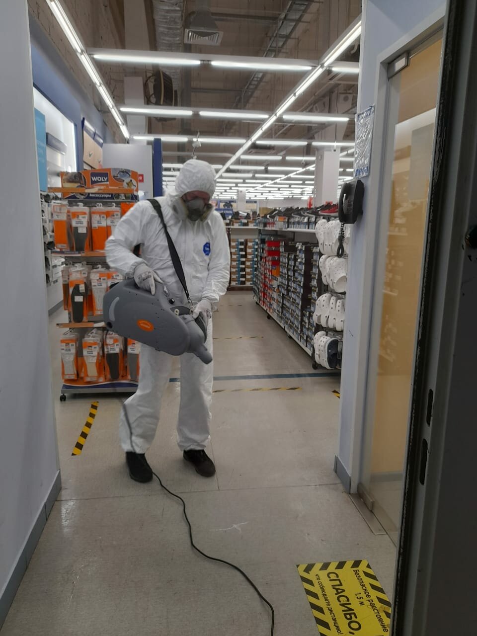 дезинфекция помещений, дезинфекция, дезинфекция фирмы с наружее, склад завода самсунг, полупроводниковая промышленность