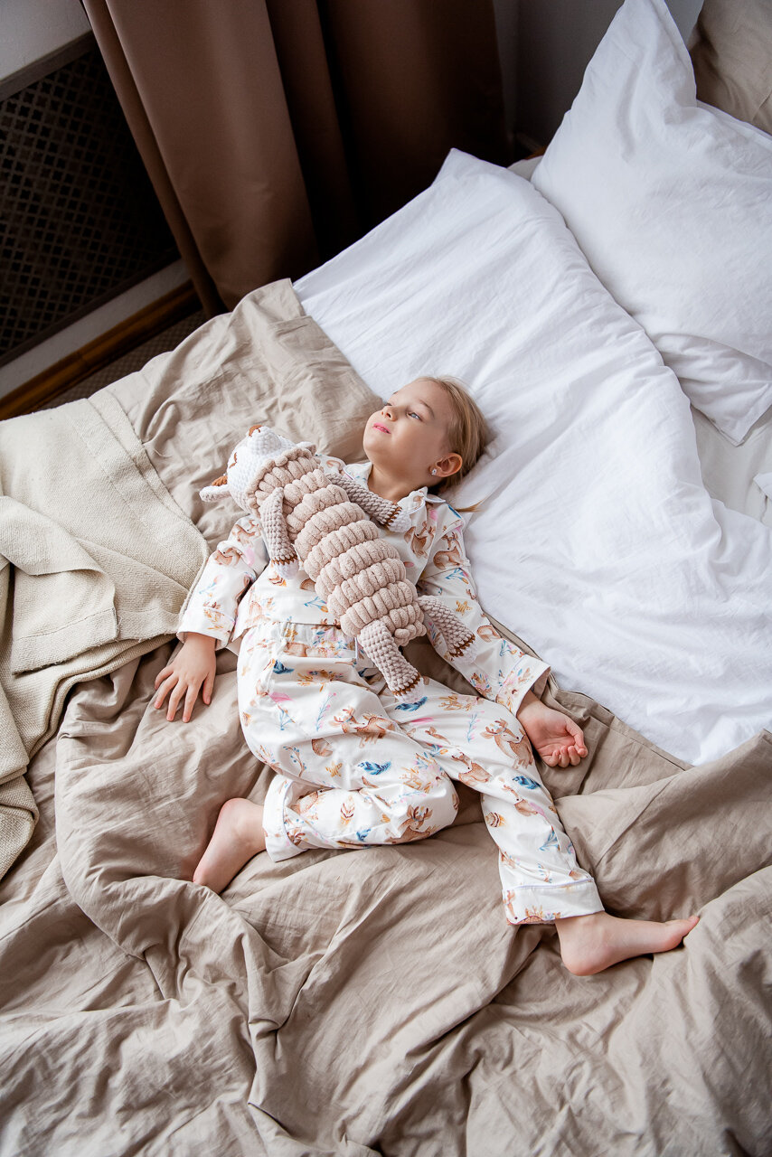 ребёнок, малыш ребенок, малыш, детское одеяло, лежу на кровати