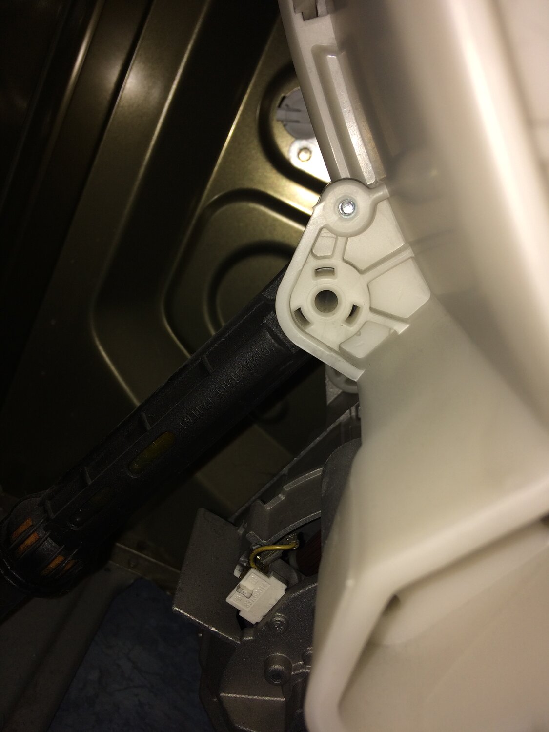 стиральная машина bosch wln 24241, заслонки обдува отопителя тойота рав 4, заслонка рециркуляции воздуха шевроле авео т250, печка тойота королла 150 система, заслонка рециркуляции воздуха приора 2008