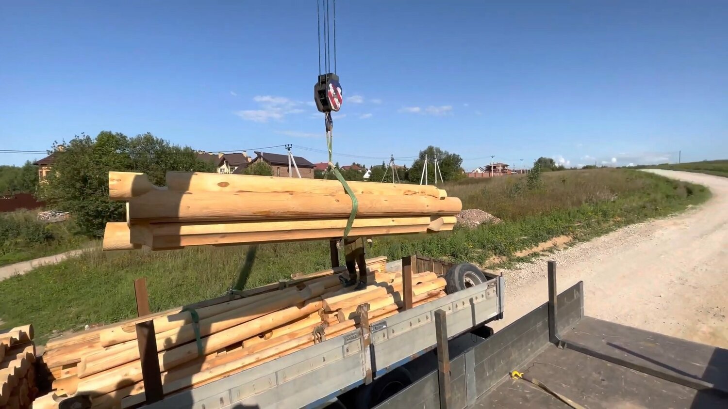 бревно дом, сруб дома из бревна, строительство домов из бревна, сруб, сруб дома