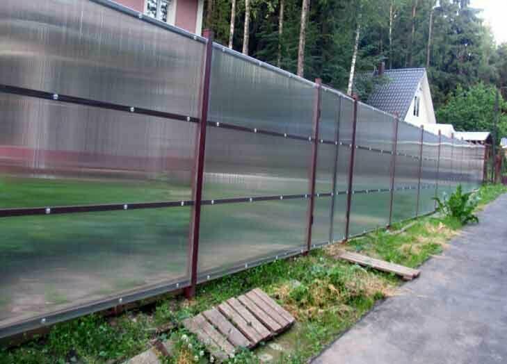 забор из поликарбоната мп 20, поликарбонат забор, забор из поликарбоната, забор из сотового поликарбоната, забор из поликарбоната кинпласт