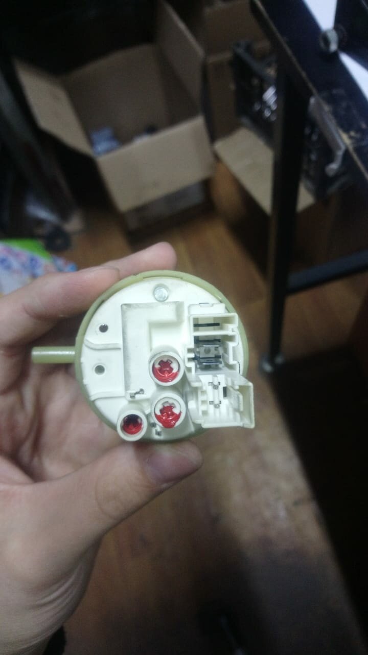 прессостат, прессостат hd505 t85u, прессостат b1-242b, прессостат стиральной машины ханса, kema keur прессостат