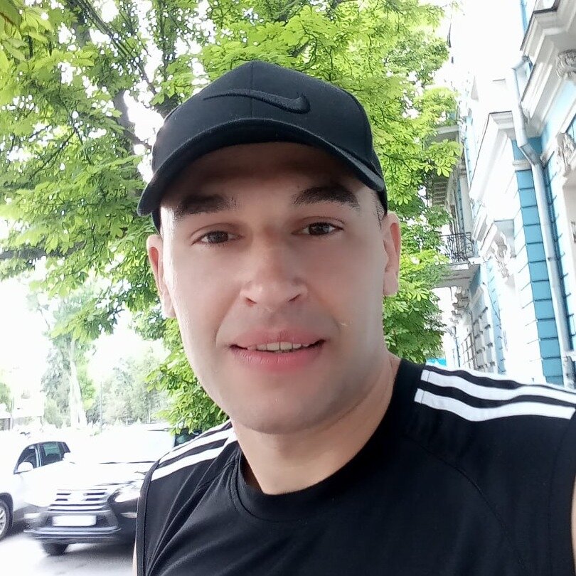 Евгений Топор