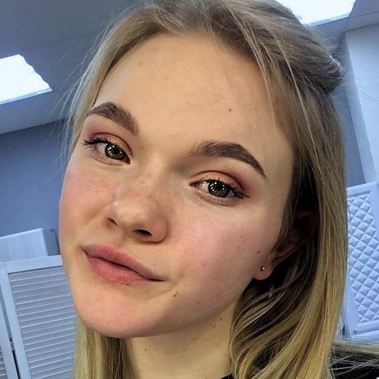 Екатерина Дворянинова