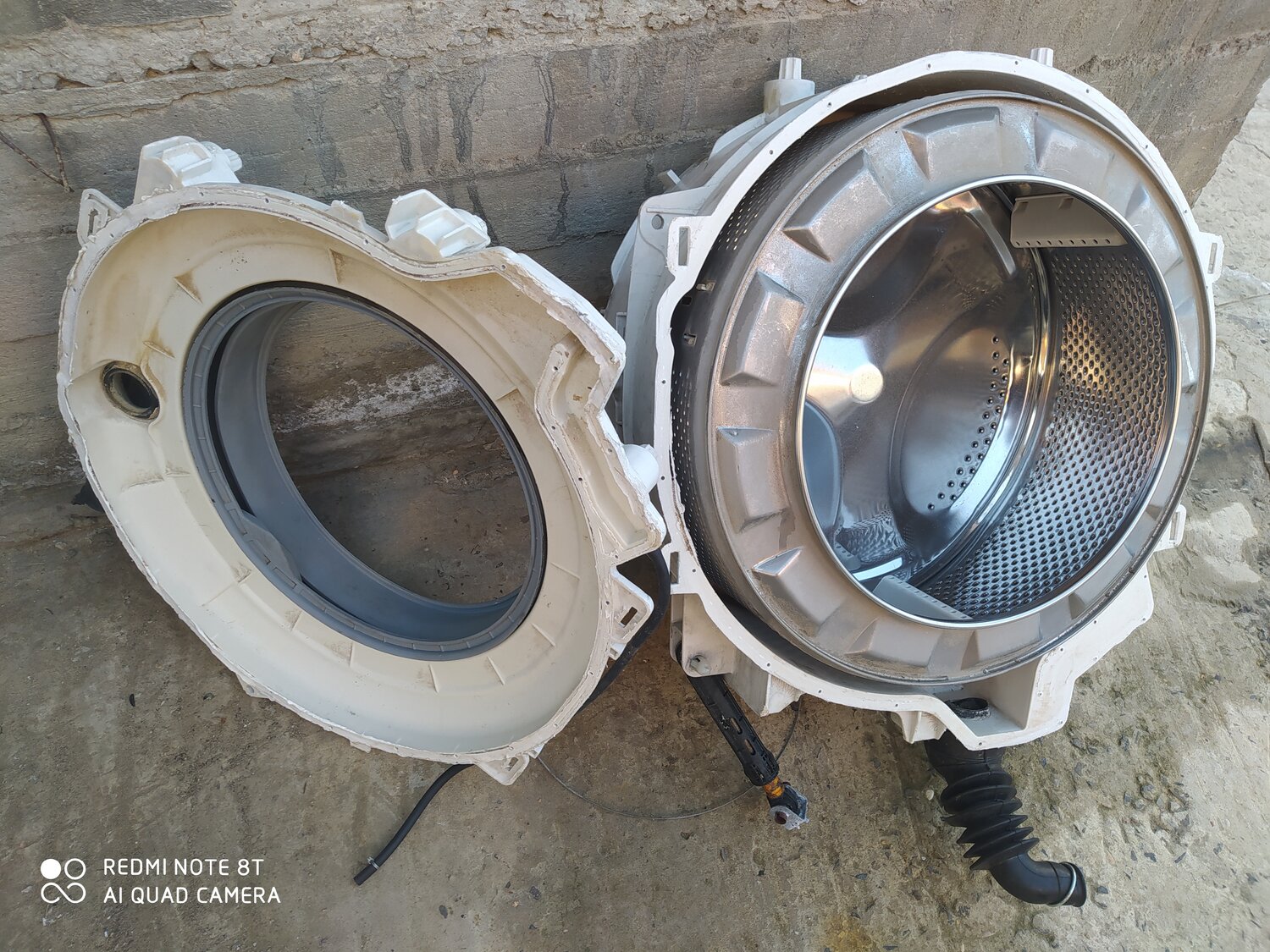 распиленный бак стиральной машины индезит, бак стиральной машины light 024955, бак для стиральной машины аристон wdd 8640, бак стиральной машины индезит wisl103, бак стиральной машины вестел
