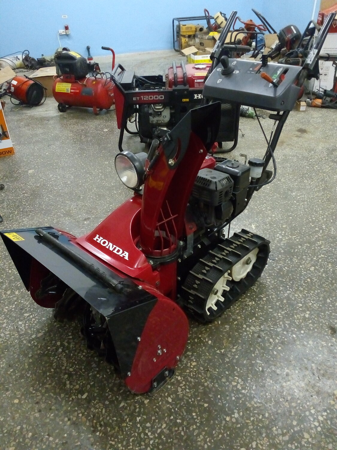 снегоуборщик honda hs970, снегоуборщик honda hs 760, снегоуборочник honda hss970, снегоуборщик бензиновый honda hs760k1ets самоходный, снегоуборщик бензиновый honda hss760ets самоходный