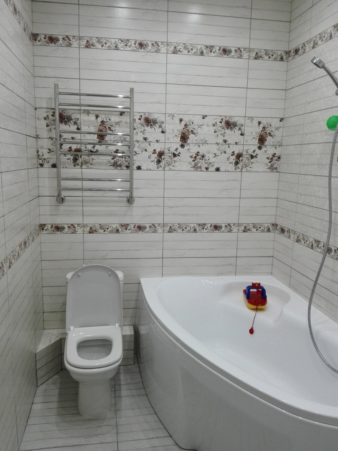 ванн, плитка фридом кировская керамика, угловая ванна в стиле прованс, lasselsberger ceramics шебби шик, ванная комната