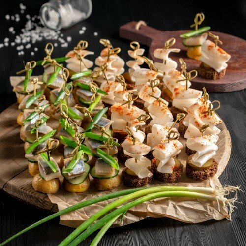 канапе для фуршета, канапе для фуршета сманчоусами, канапе парус, канапе, мини бутерброды для фуршета