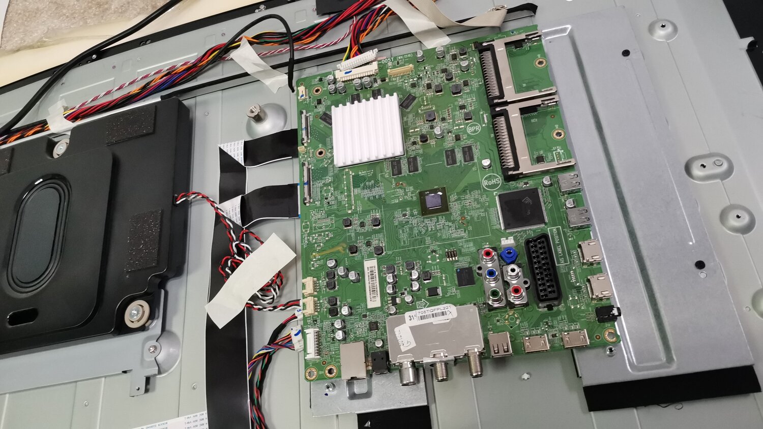 715g4722-m1c-000-005b, телевизор филипс 42pfl3605/60 материнская плата, philips 40pfl3208t, philips 32 pfl 3208/60, philips 42pfl5008t/60