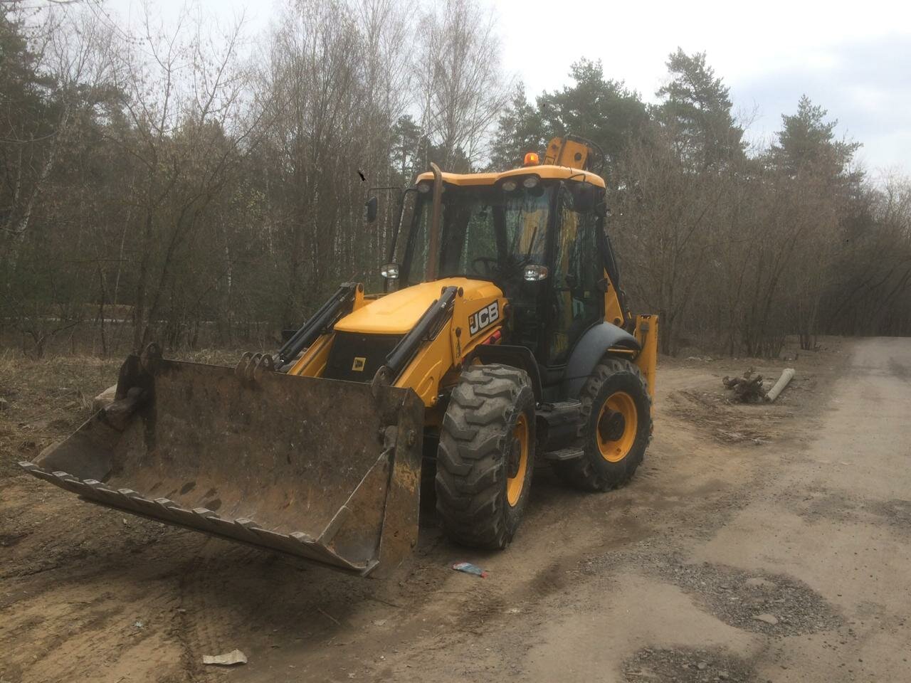 экскаватор погрузчик jcb, экскаватор-погрузчик jcb 3cx 2001, погрузчик jcb, экскаватор-погрузчик jcb 4cx, экскаватор погрузчик jcb сломанный