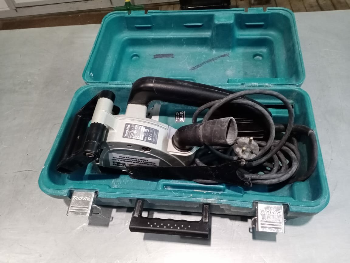 кейс от макита штроборез, штроборез макита tm-603, makita sg1250, большой перфоратор макита hr5211c, макита 5000 перфоратор