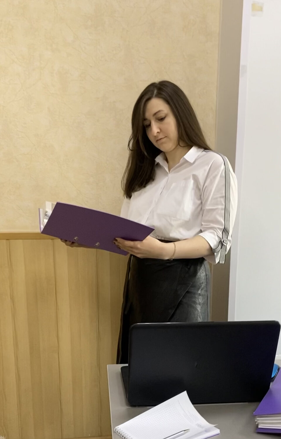 человек, женщина, девушка, person, судебный участок