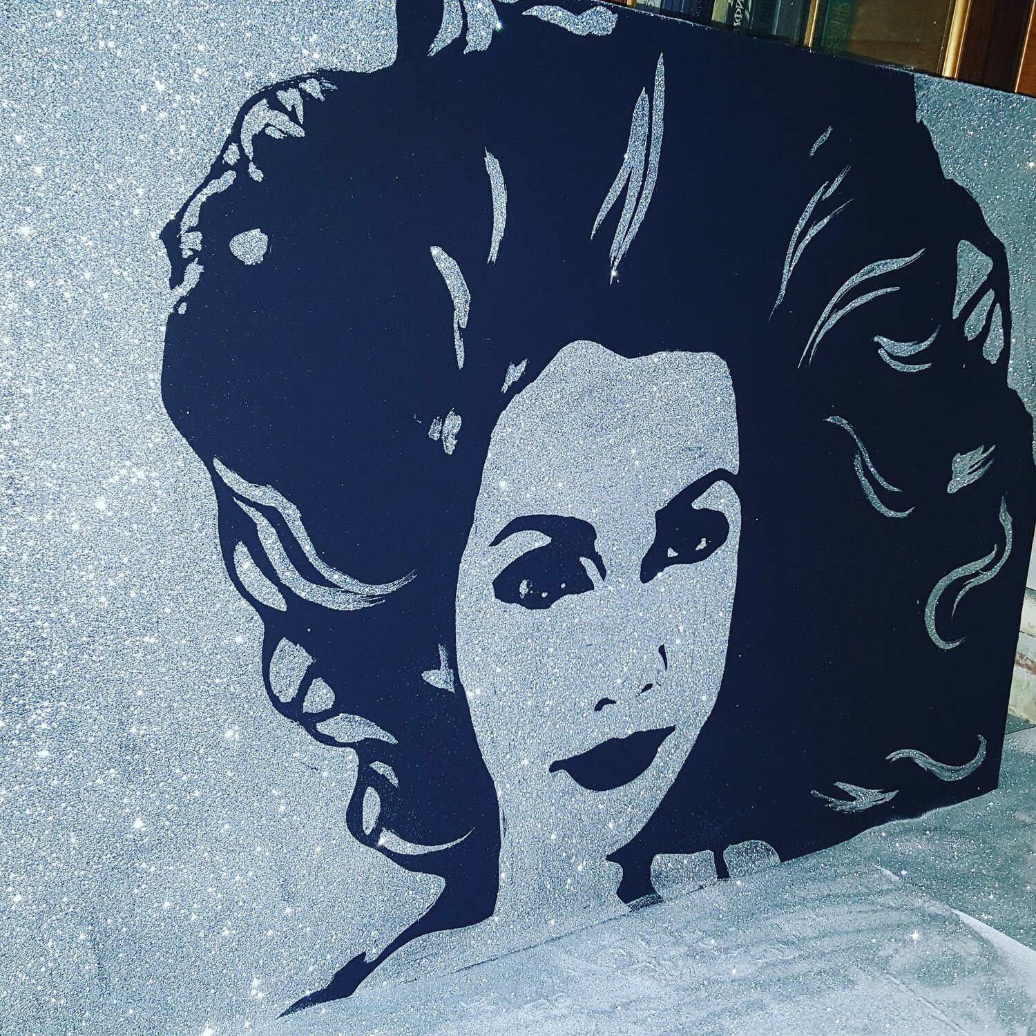 энди уорхол liz taylor, картина, девушка акрилом хэппи арт вместо волос музки, поп арт, портрет на холсте с блестками