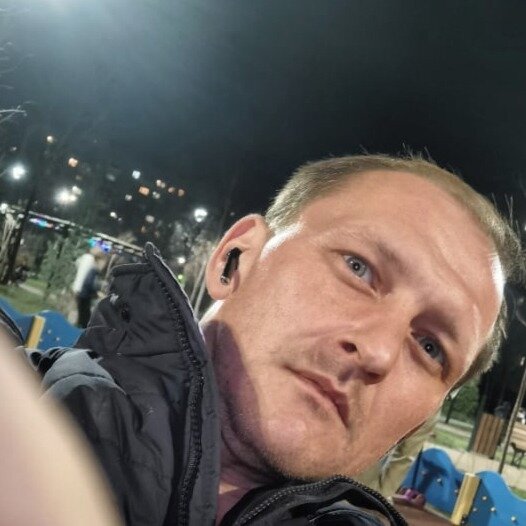 Александр Волков