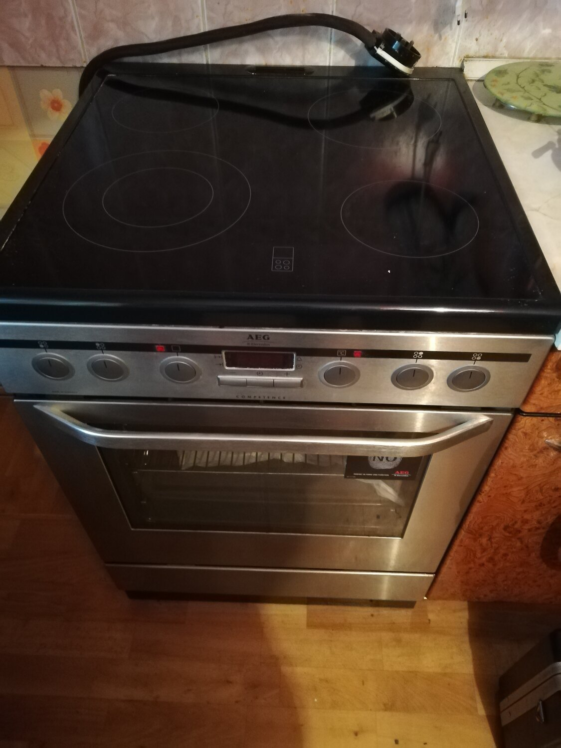 бытовая техника, электрическая плита aeg 41056vh-mn, электрическая плита, техника, стеклокерамический поверхность электроплиты aeg 940002658