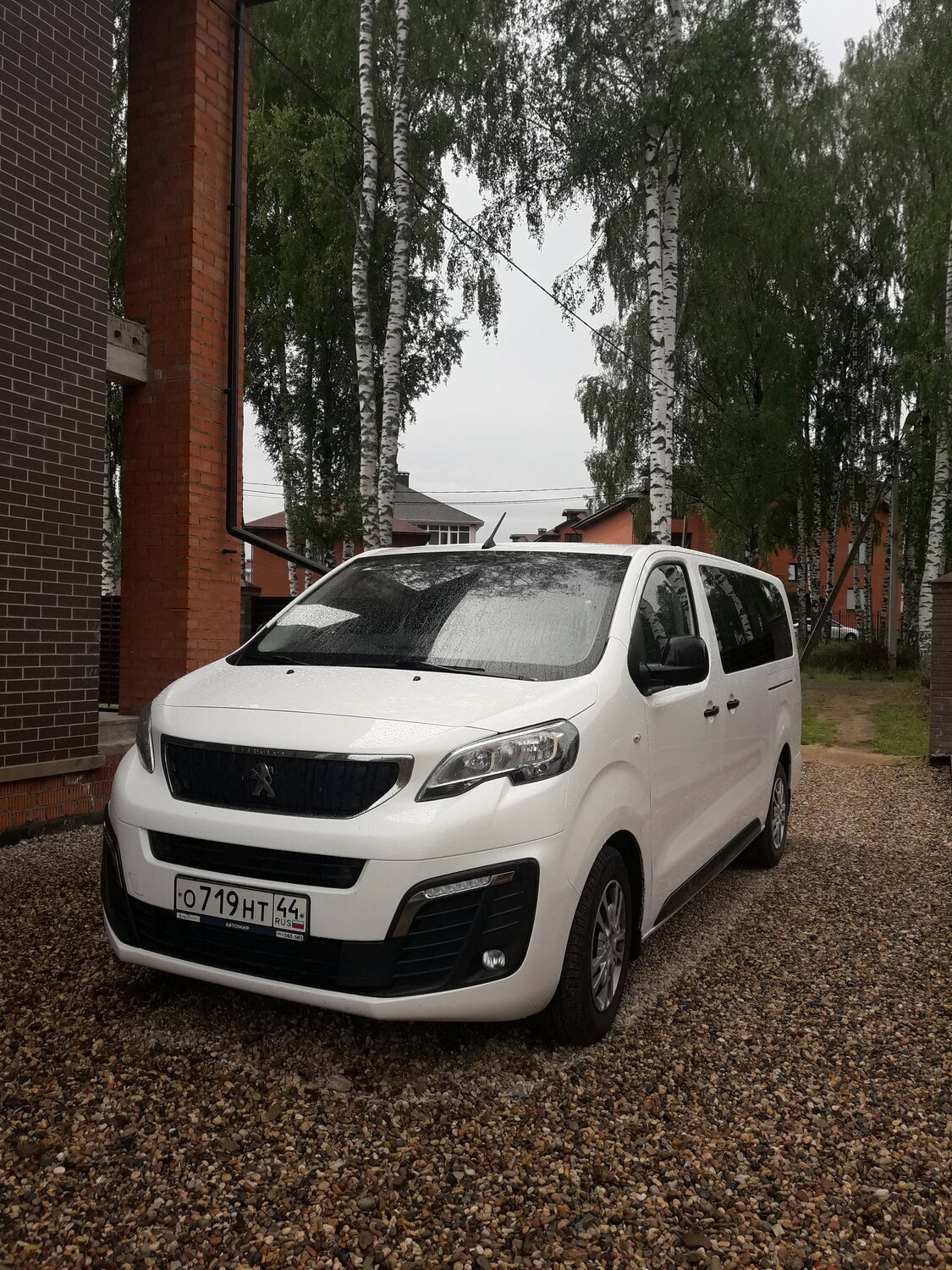 peugeot traveller белый, белый цвет пежо тревеллер, peugeot traveller active 2019, пежо травеллер 2018, Citroen C3 Picasso I Рестайлинг