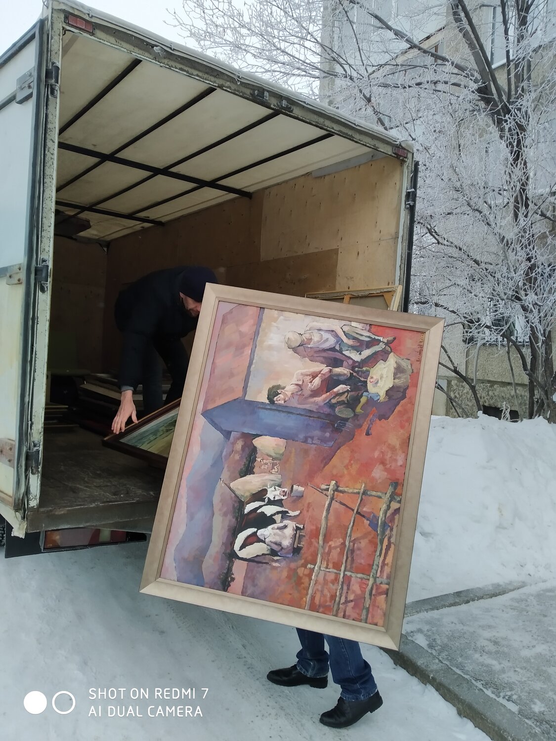 грузчик, грузовая, грузчики краснодар, квартирный переезд в ростове на дону, картина