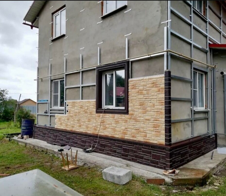 Монтаж фасада из фасадных панелей