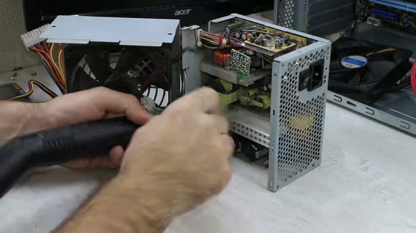 компьютер, крепление блока питания компьютера к корпусу, компа, компьютерный блок питания, старт компьютер