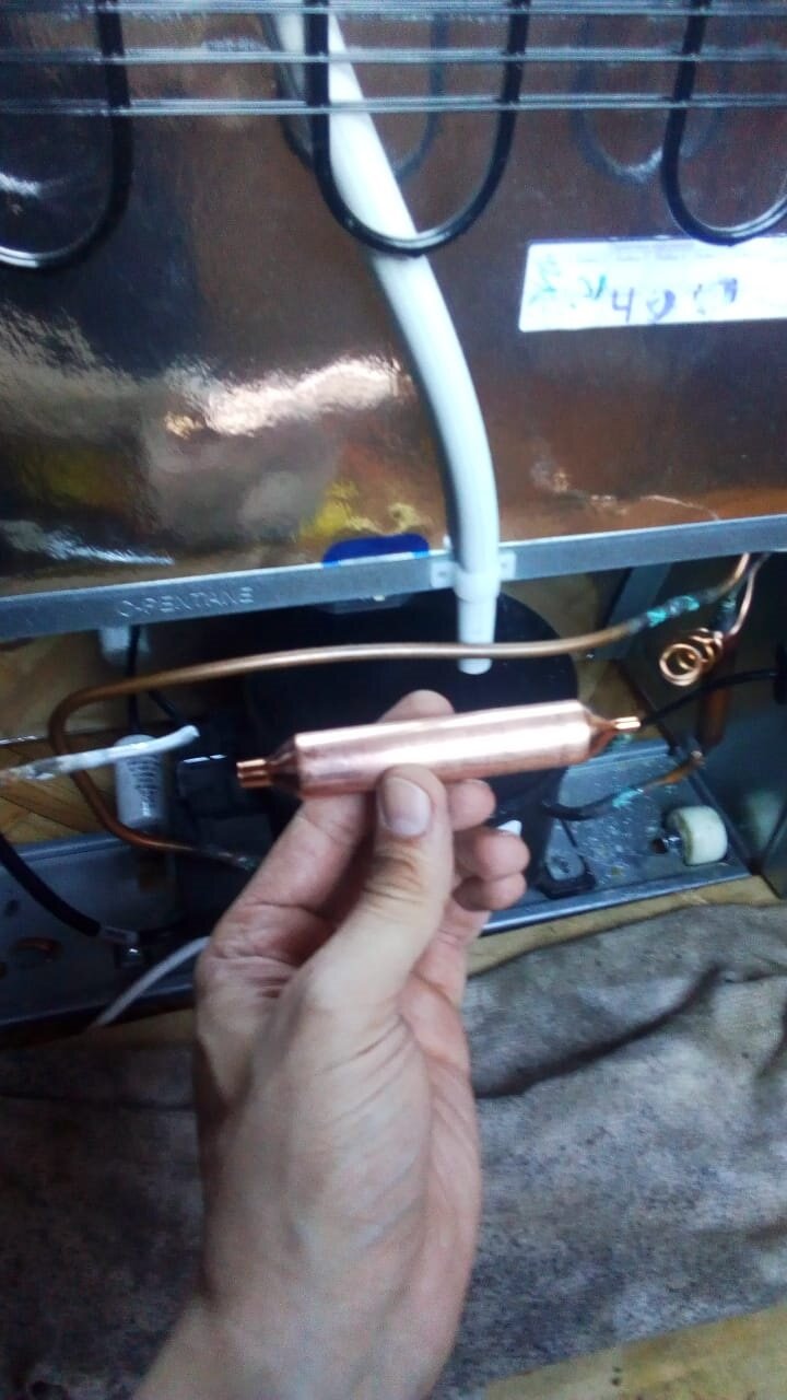 капиллярная трубка холодильника, холодильник стинол 104 капиллярная трубка, капиллярная трубка холодильника бош, холодильник мхм 268 капиллярная трубка, капиллярная трубка холодильника атлант