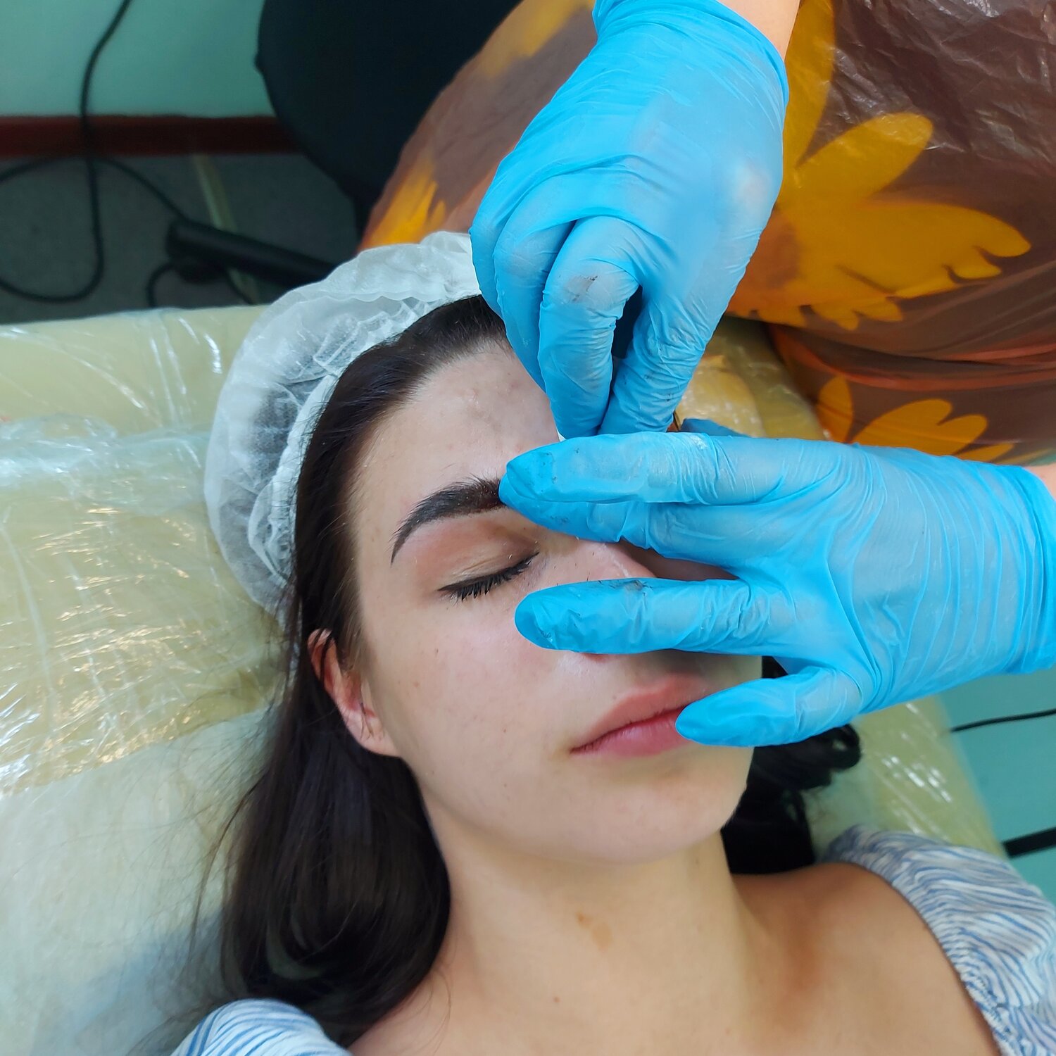 брови макияж, татуаж, макияж, косметология, перманентный макияж