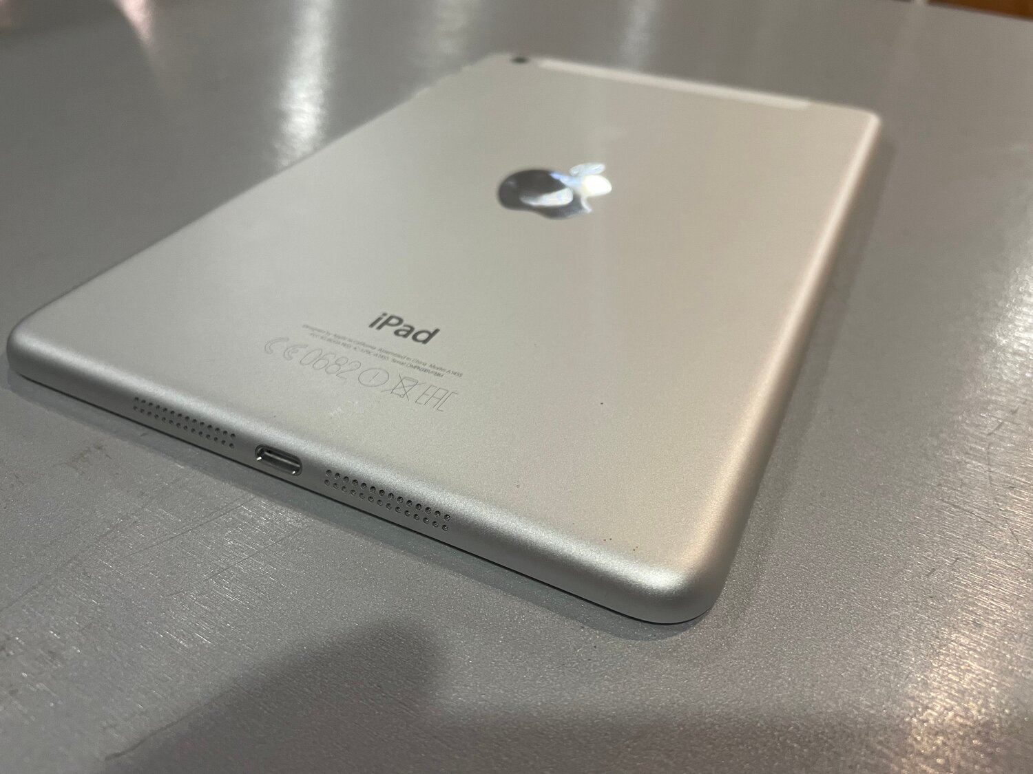 планшет huawei mediapad m5 8.4 64gb lte, ipad air 2014, ipad mini 16gb wi-fi (a1432), ipad air, айпад про 10.5 64 гб 2017