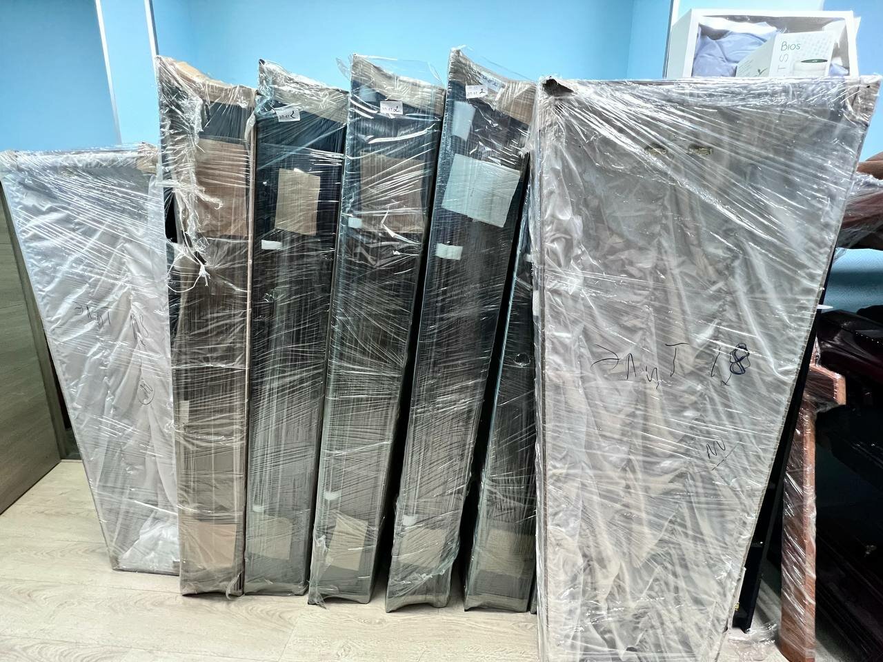 упаковка, стекло, пленка, ткань, склад