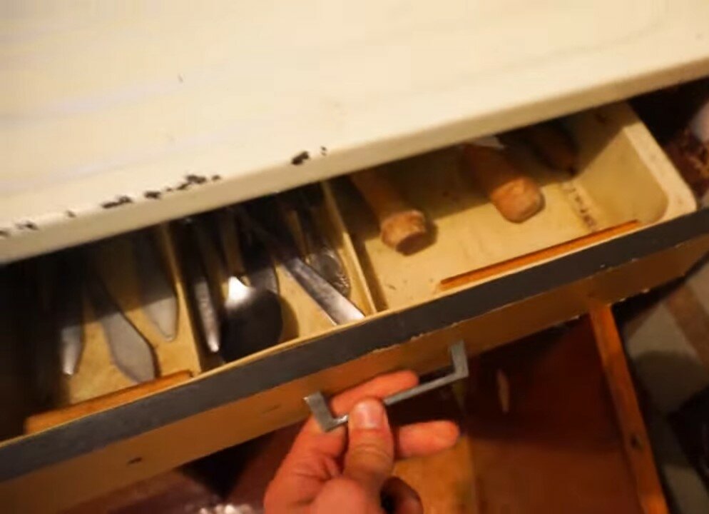 органайзер для кухонных ящиков, для столовых приборов, кухонные ящики, хранение столовых приборов, ящики для кухни