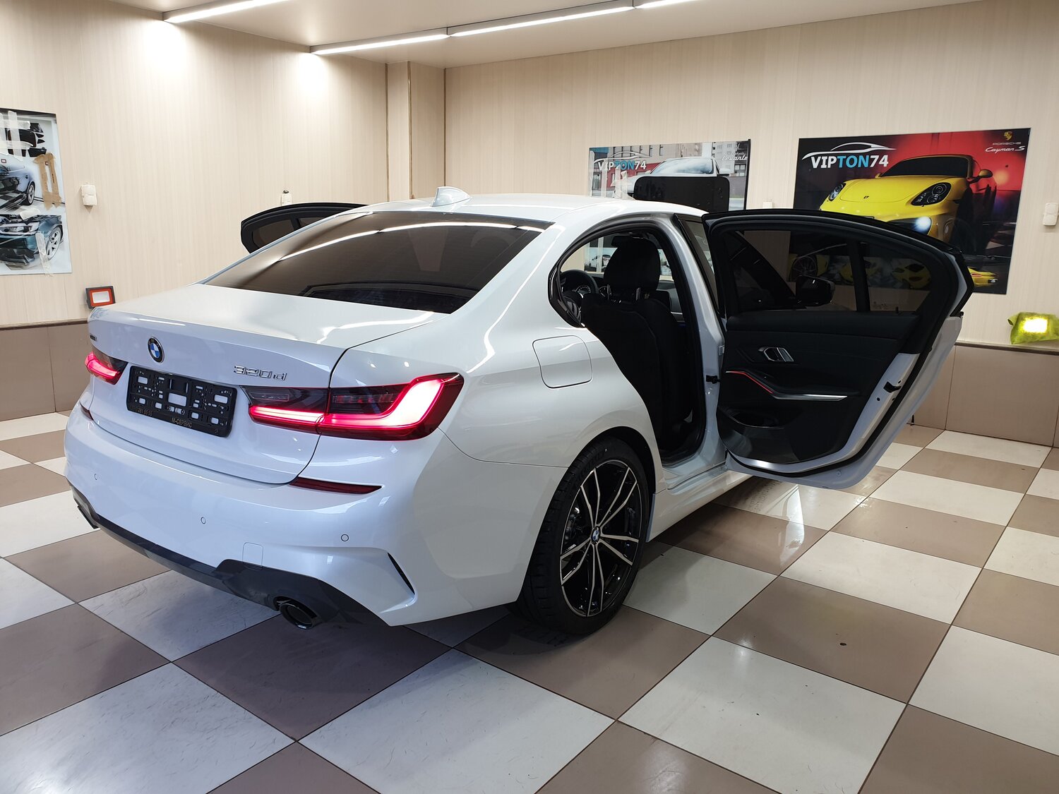 bmw, bmw m760il, bmw 3, bmw 3 g20 m performance, bmw 320 m performance 2019