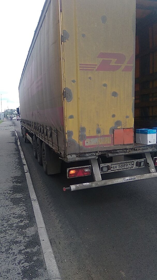 полуприцепы, полуприцеп крона, скания+полуприцеп реф+прицеп, прицеп и полуприцеп, полуприцеп рефрижератор