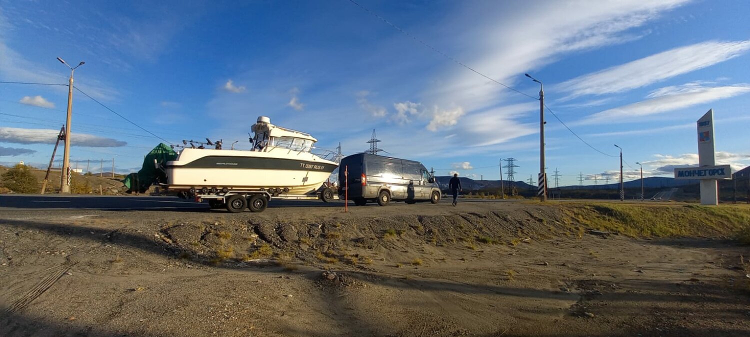 автомобиль, яхта катер, яхта, моторная яхта, автодом с катером