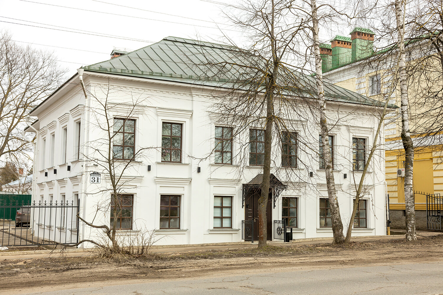 дом купца, ярославская область, г. углич, ул.ленина, дом. 5, суздаль улица ленина дом шерышевых, суздаль дом купцов зыковых с харчевней, здание