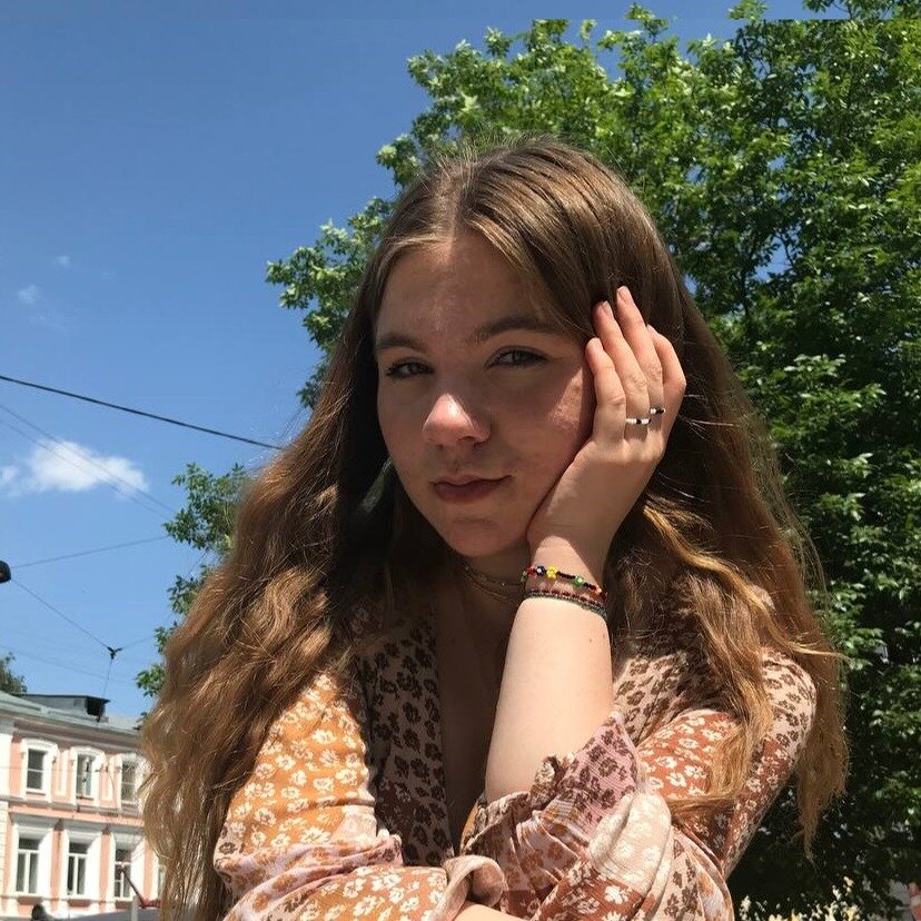 Александра Поспелова